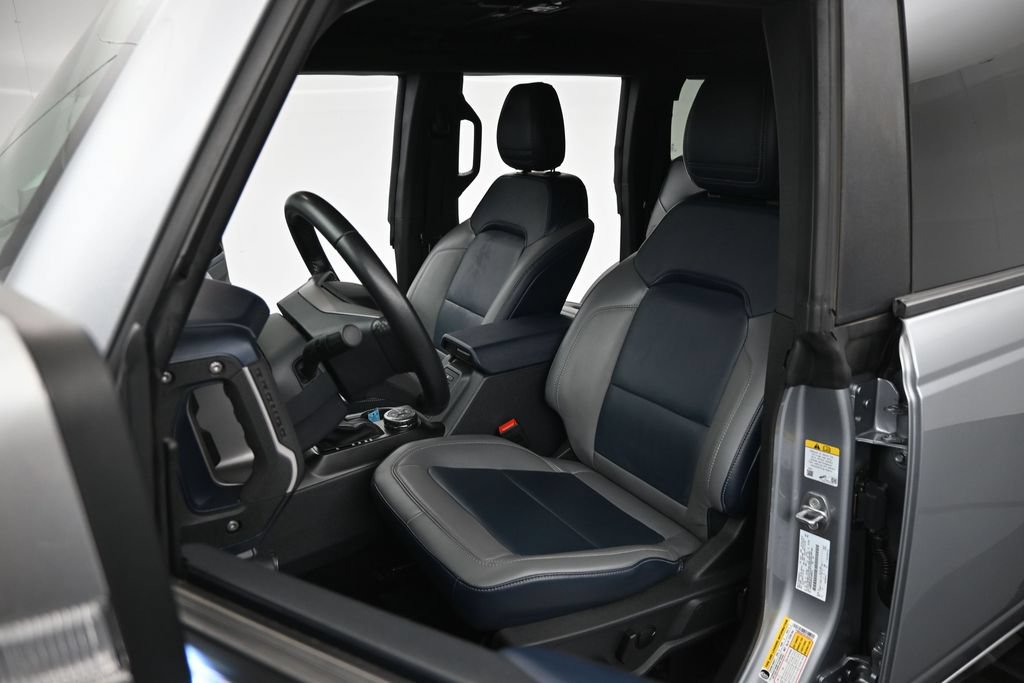 Certified 2023 Ford Bronco Outer Banks w/ Sasquatch Package AWD/4WD image 9