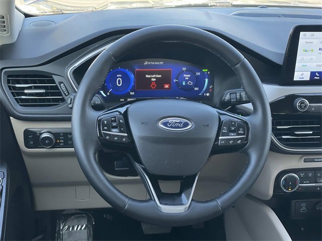 Certified 2022 Ford Escape SEL image 8