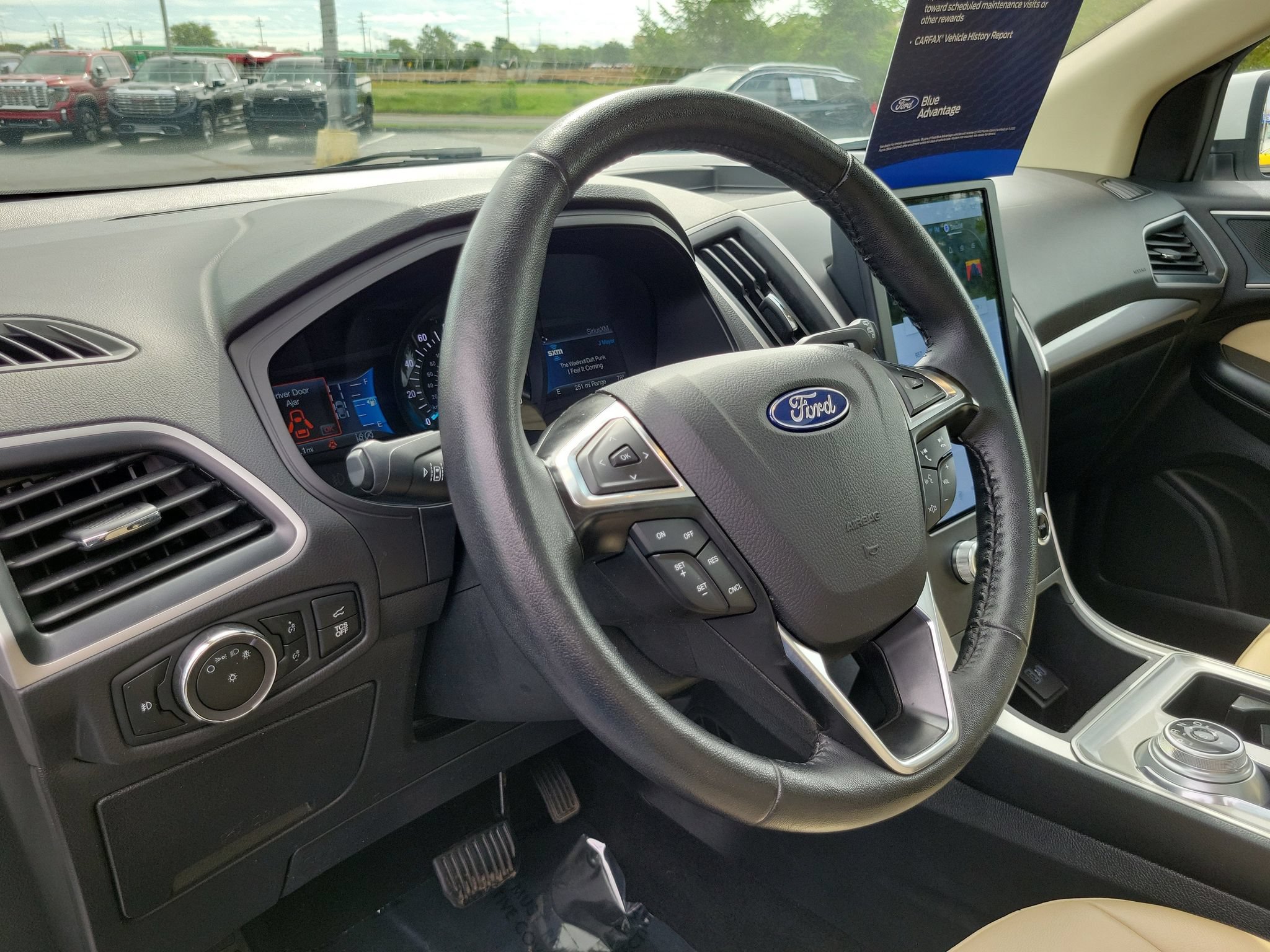 Certified 2024 Ford Edge SEL w/ Convenience Package AWD/4WD image 10
