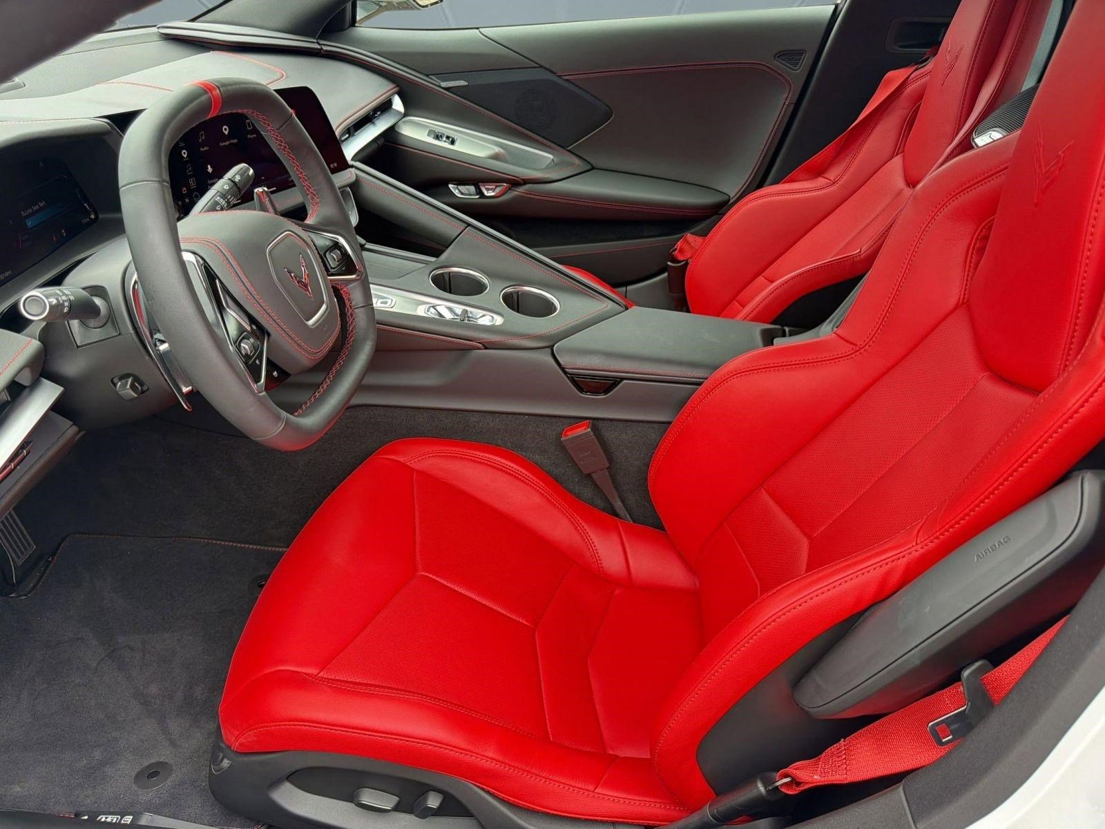 Used 2026 Chevrolet Corvette Stingray Coupe w/ 1LT RWD image 5