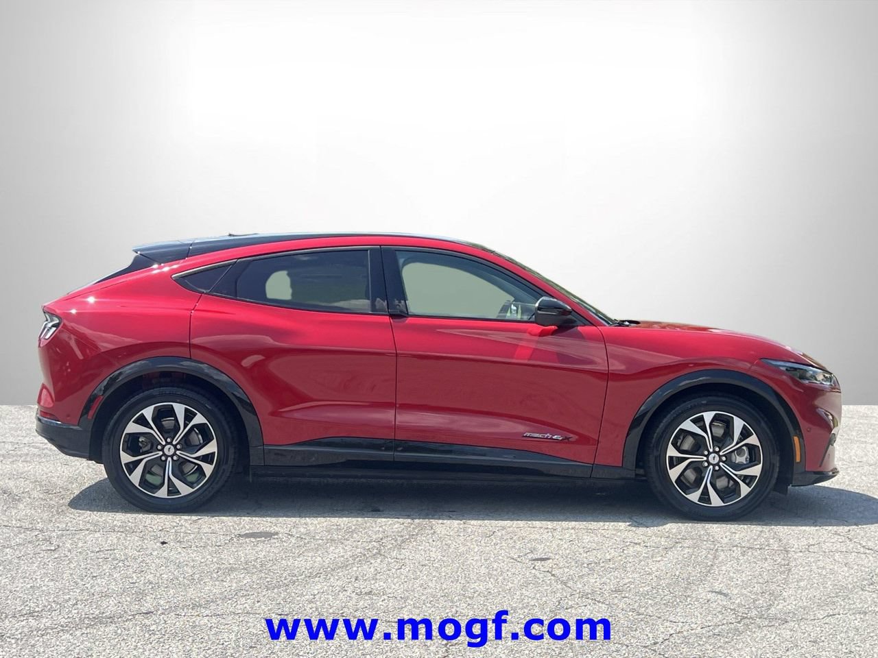 Certified 2023 Ford Mustang Mach-E Premium AWD/4WD image 27