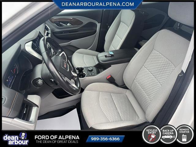 Used 2020 GMC Terrain SLE w/ Driver Convenience Package image 9