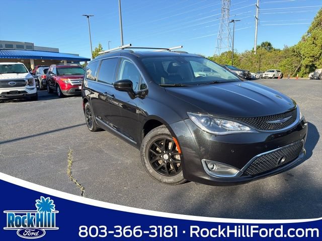 Used 2020 Chrysler Pacifica Touring-L w/ Advanced Safetytec Group