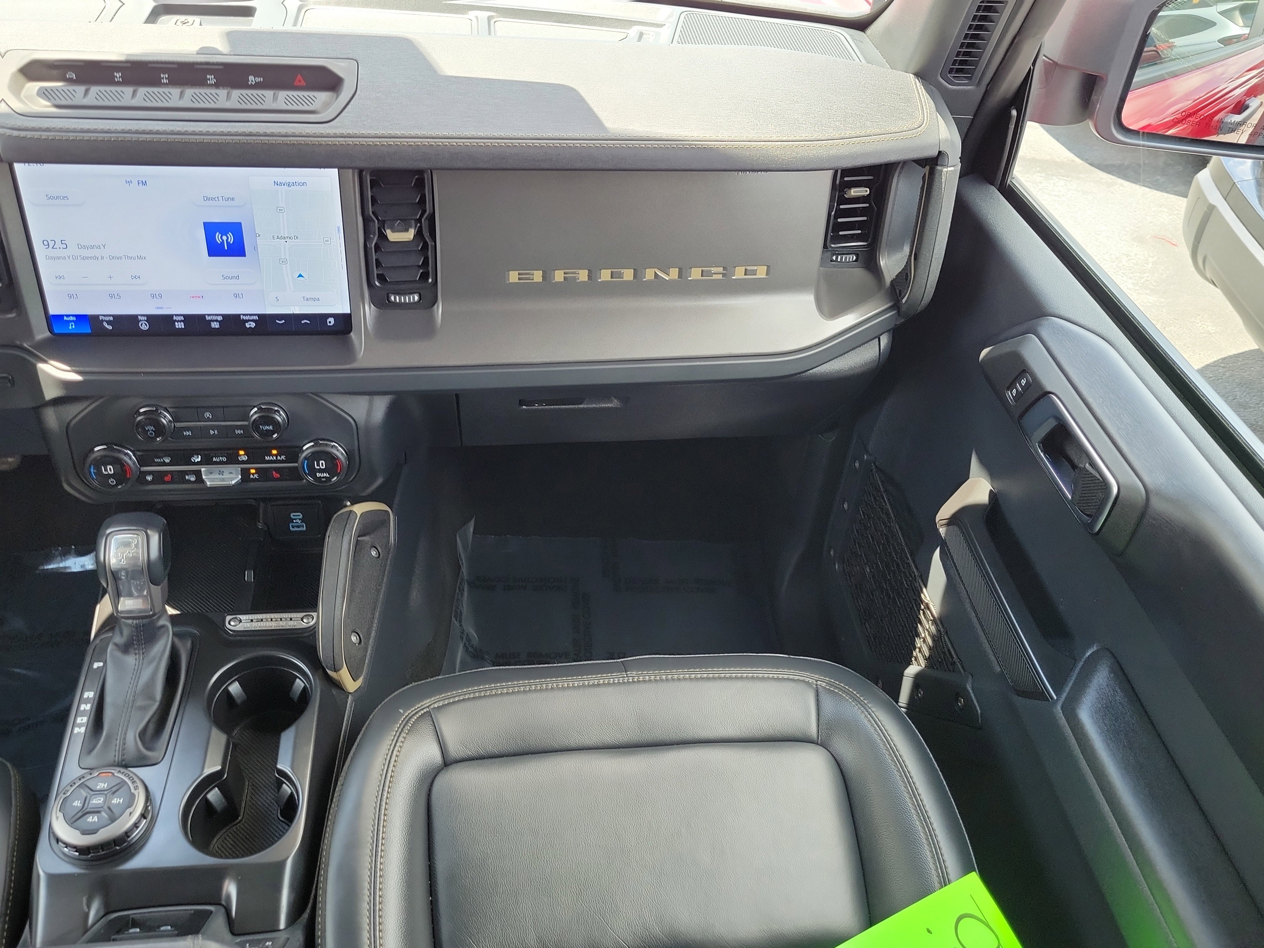 Certified 2025 Ford Bronco Badlands AWD/4WD image 16
