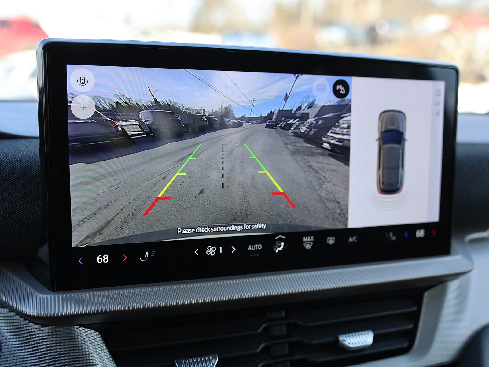 Certified 2025 Ford Explorer Active image 28