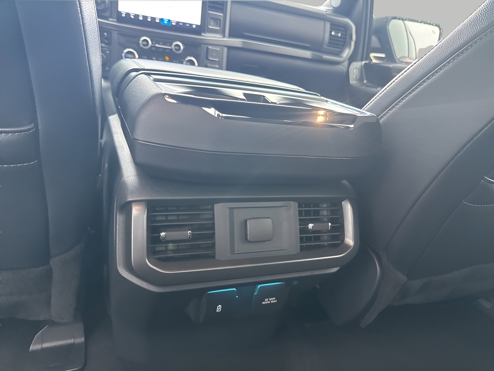 Certified 2024 Ford F150 XLT w/ Equipment Group 303A High image 33