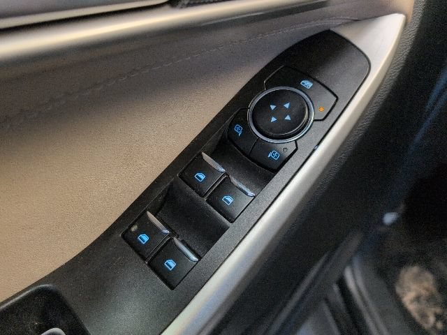 Certified 2023 Ford Explorer XLT AWD/4WD image 14
