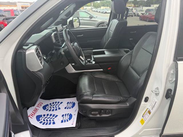 Used 2024 Toyota Sequoia Platinum AWD/4WD image 11