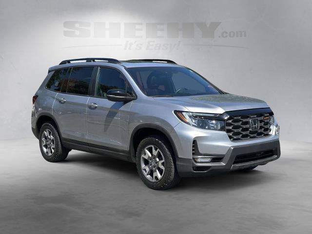 Used 2022 Honda Passport TrailSport image 2