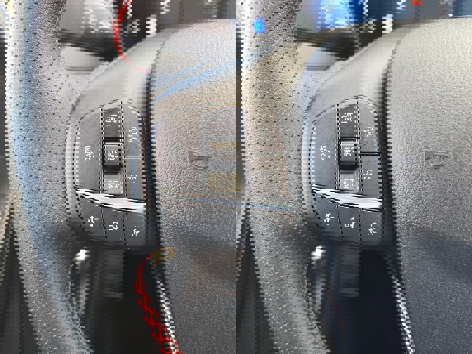 Certified 2023 Ford Escape ST-Line w/ Tech Pack #1 image 14