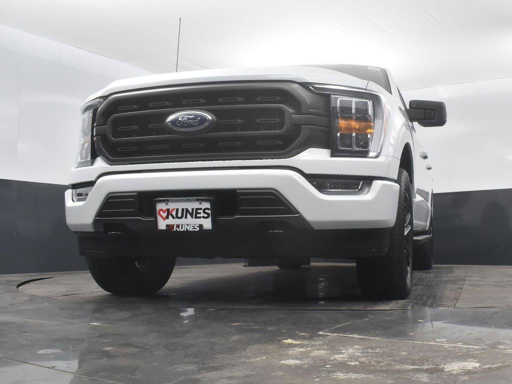 Certified 2022 Ford F150 XLT w/ Equipment Group 302A High image 7