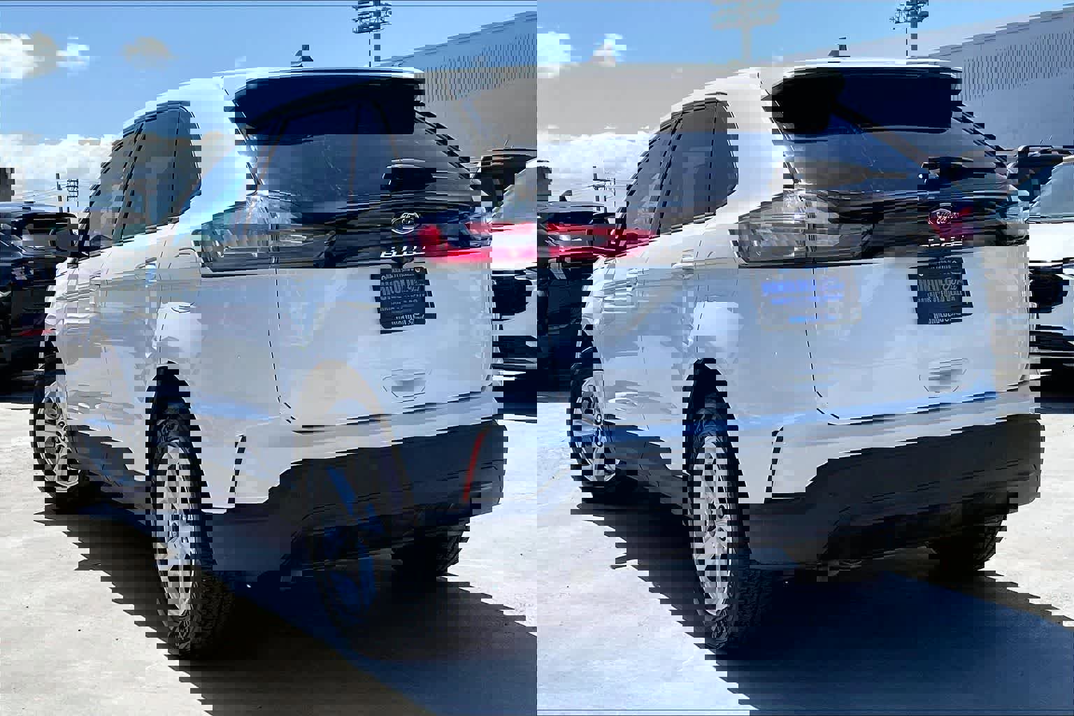 Certified 2021 Ford Edge SE FWD image 4