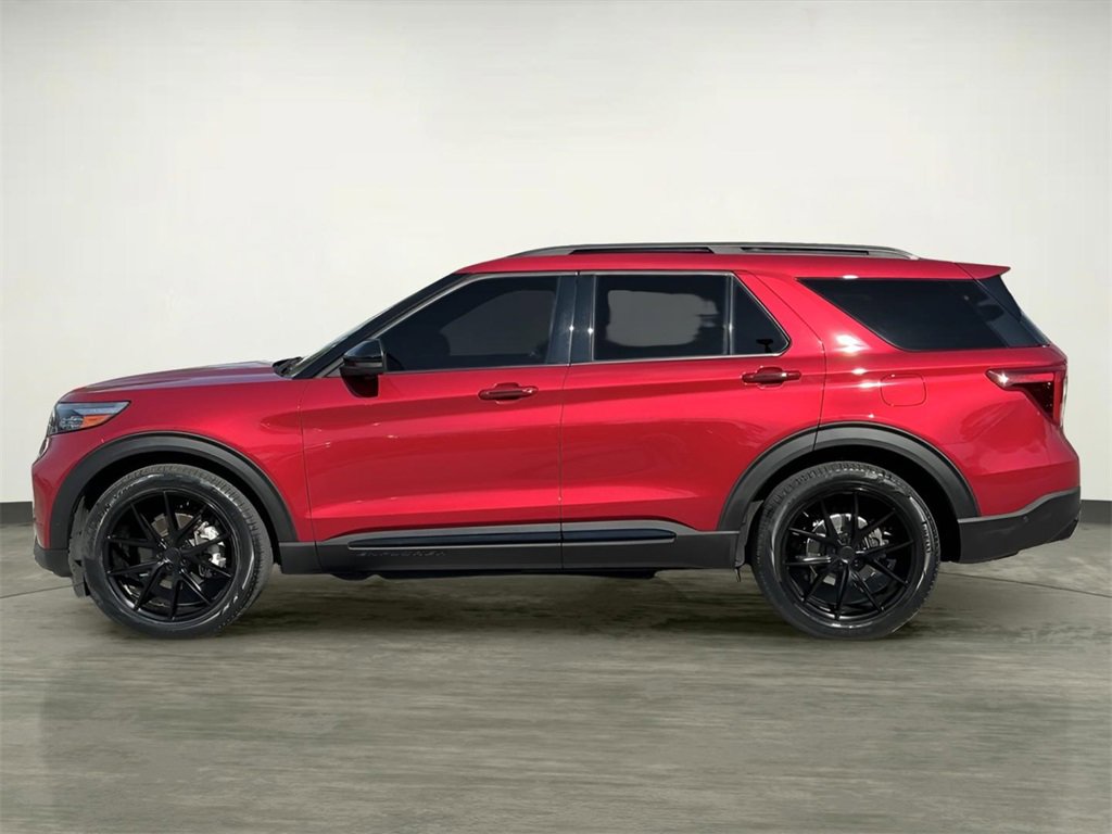 Certified 2021 Ford Explorer ST w/ Equipment Group 401A image 4