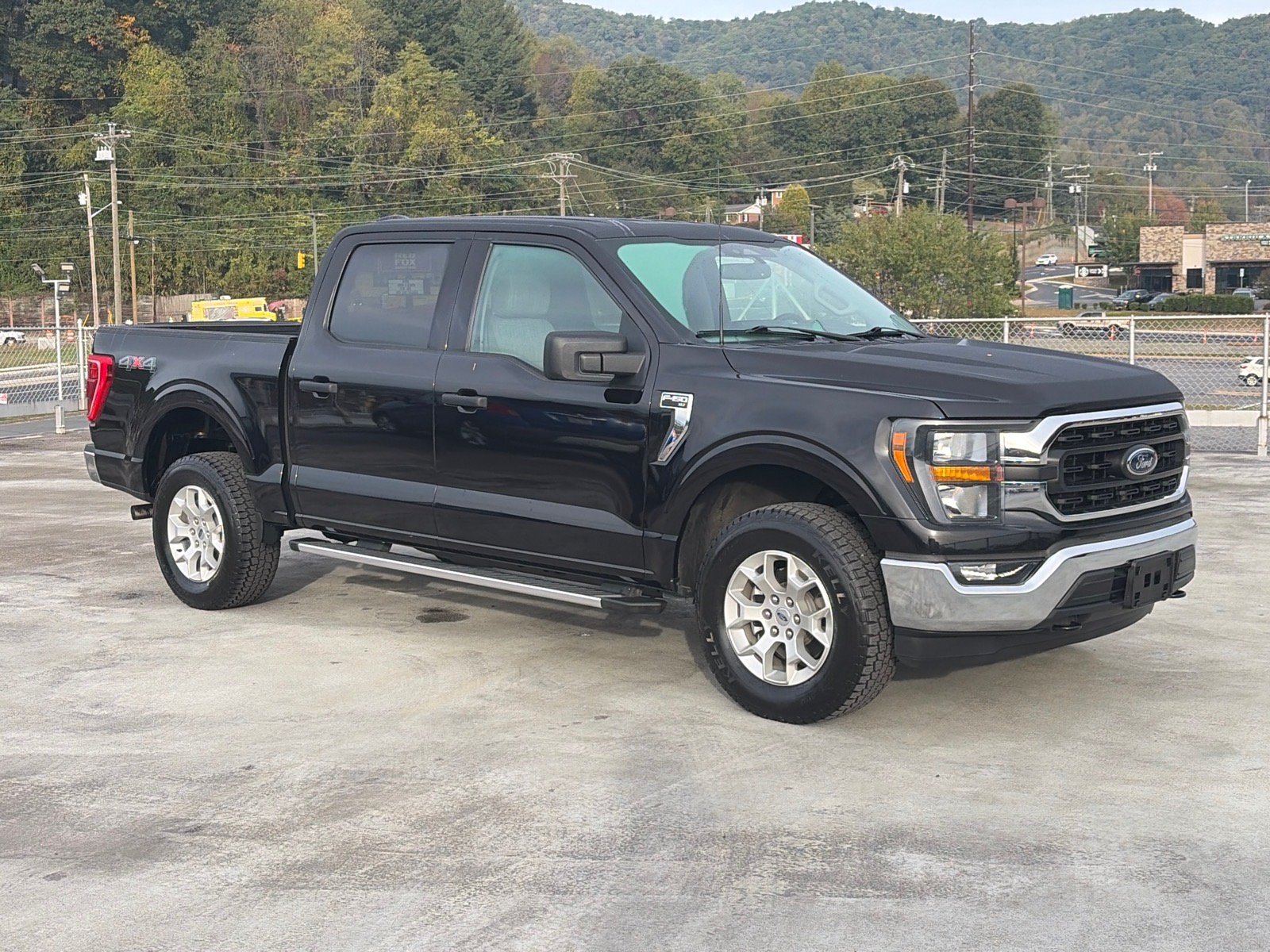 Certified 2023 Ford F150 XLT w/ Equipment Group 301A Mid
