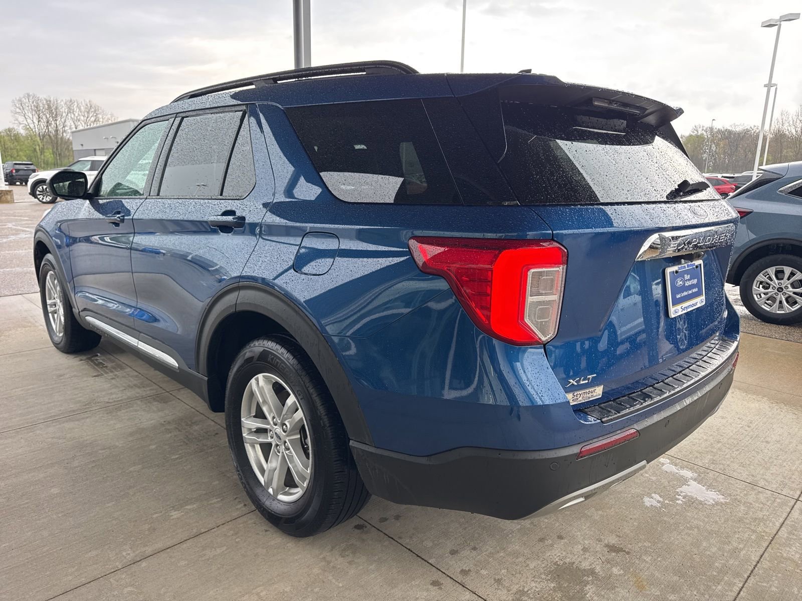 Certified 2023 Ford Explorer XLT w/ Equipment Group 202A AWD/4WD image 6