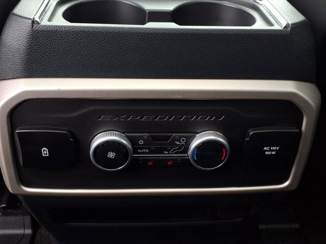 Certified 2022 Ford Expedition Limited AWD/4WD image 9