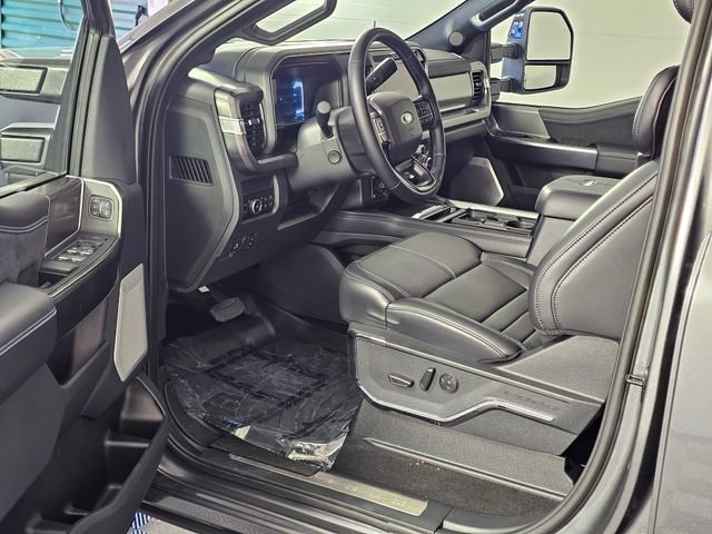 Certified 2026 Ford F350 Platinum w/ Tremor Off-Road Package AWD/4WD image 24