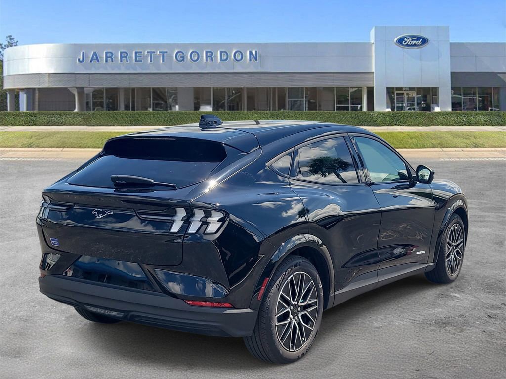 Certified 2025 Ford Mustang Mach-E Premium AWD/4WD image 4