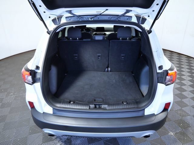 Certified 2022 Ford Escape SE w/ Cold Weather Package FWD image 8
