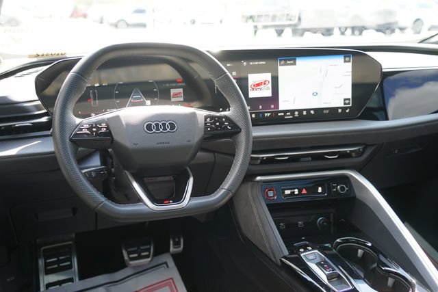 Used 2025 Audi SQ5 Premium Plus AWD/4WD image 10