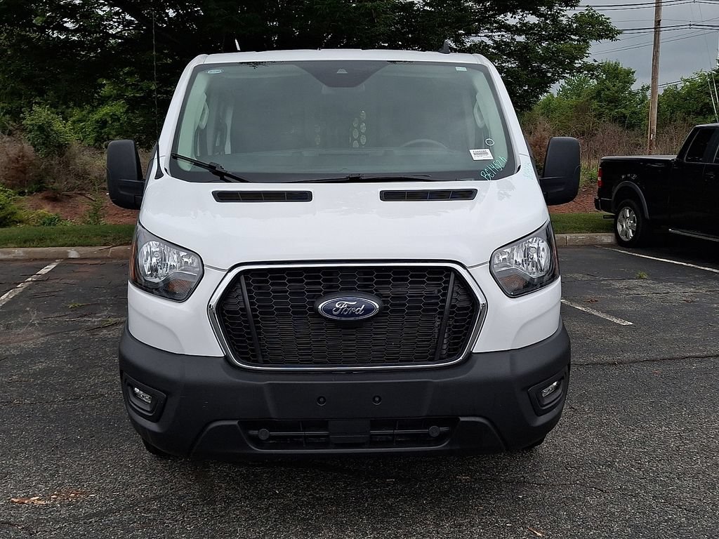 Certified 2025 Ford Transit 250 Low Roof w/ Exterior Upgrade Package RWD image 5