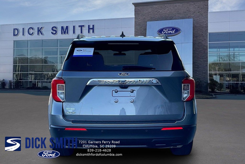Certified 2023 Ford Explorer XLT RWD image 5