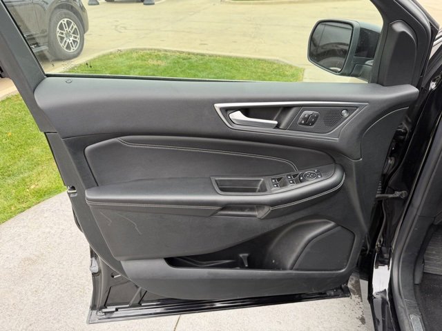 Certified 2023 Ford Edge Titanium image 8