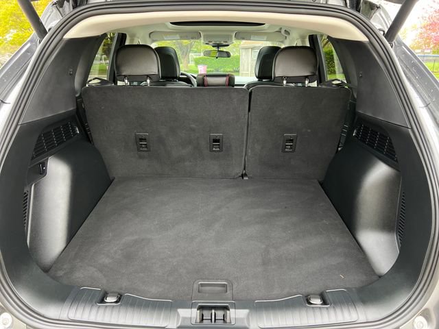 Certified 2022 Ford Escape SEL w/ SEL Stealth AWD Package image 29