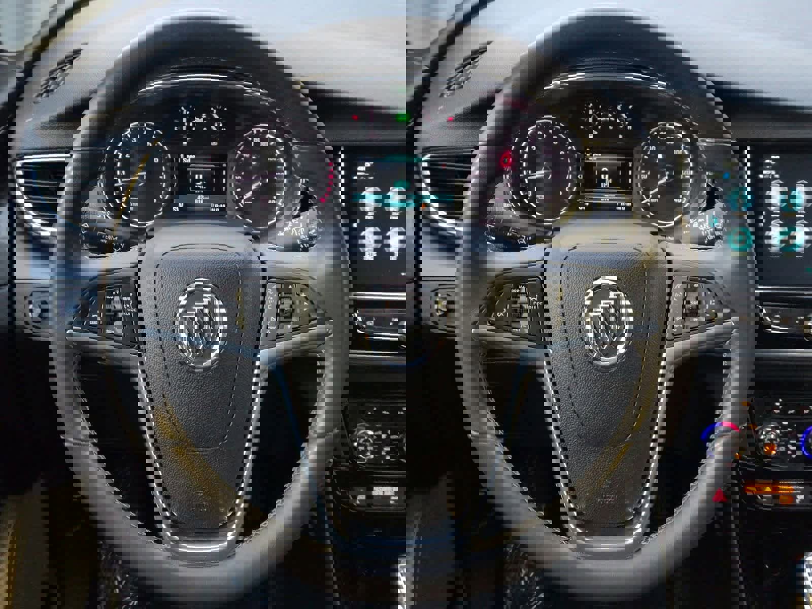 Used 2017 Buick Encore Preferred image 23