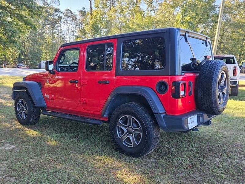 Used 2019 Jeep Wrangler Unlimited Sport S image 3