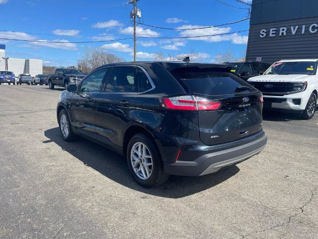 Certified 2023 Ford Edge SEL w/ Convenience Package AWD/4WD image 4