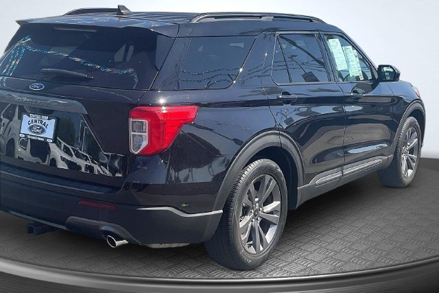 Certified 2023 Ford Explorer XLT w/ Equipment Group 202A RWD image 13