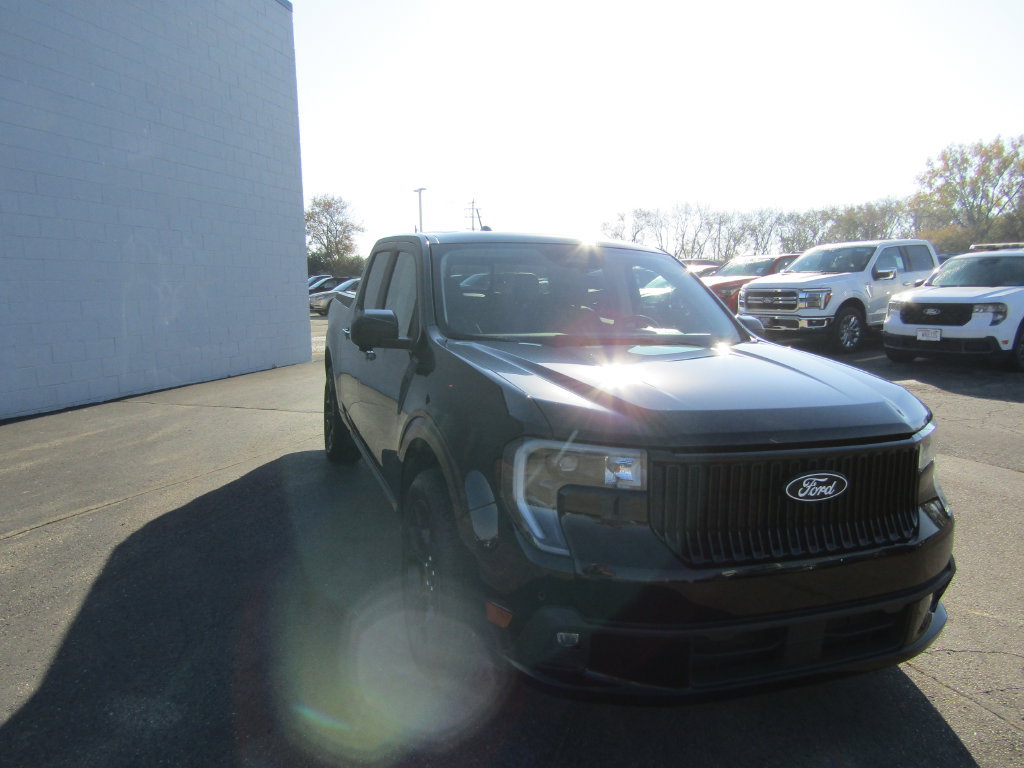 Certified 2025 Ford Maverick Lobo AWD/4WD image 12