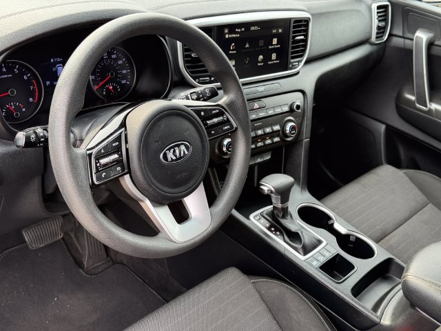 Used 2022 Kia Sportage LX w/ LX AWD Value Edition Package image 18