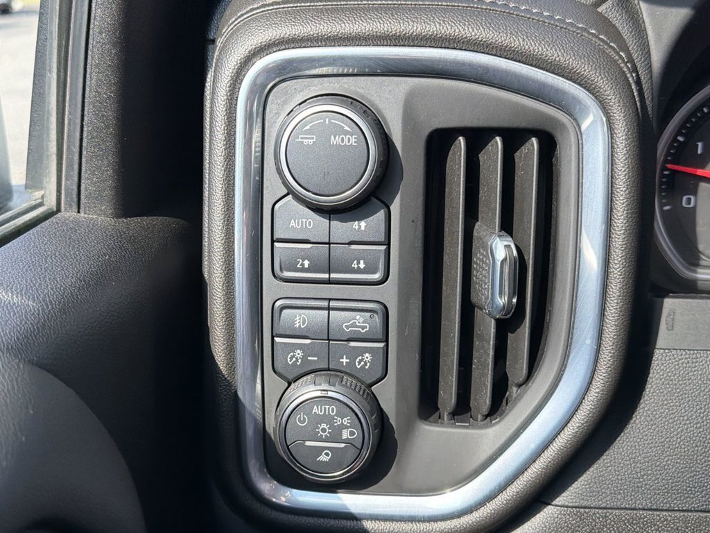 Used 2022 Chevrolet Silverado 2500 High Country AWD/4WD image 20
