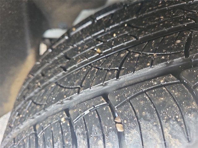 Certified 2024 Ford Edge SEL w/ Convenience Package image 26