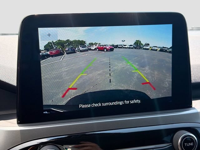 Certified 2025 Ford Escape Active AWD/4WD image 18