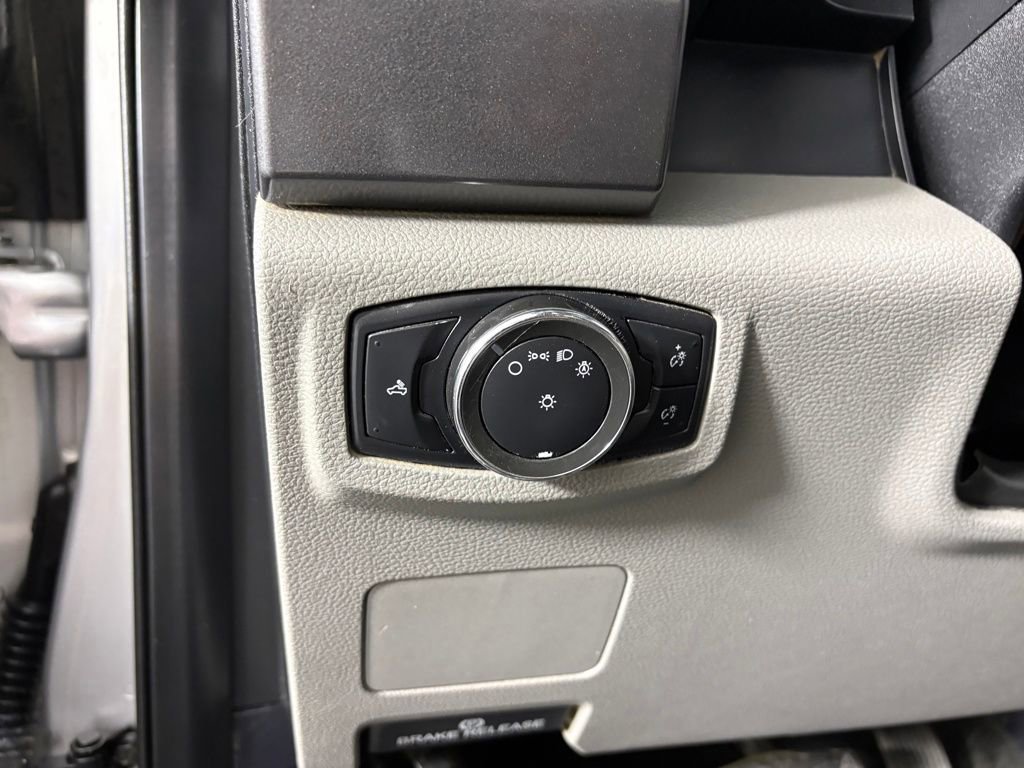 Certified 2017 Ford F250 XLT w/ FX4 Off-Road Package image 13