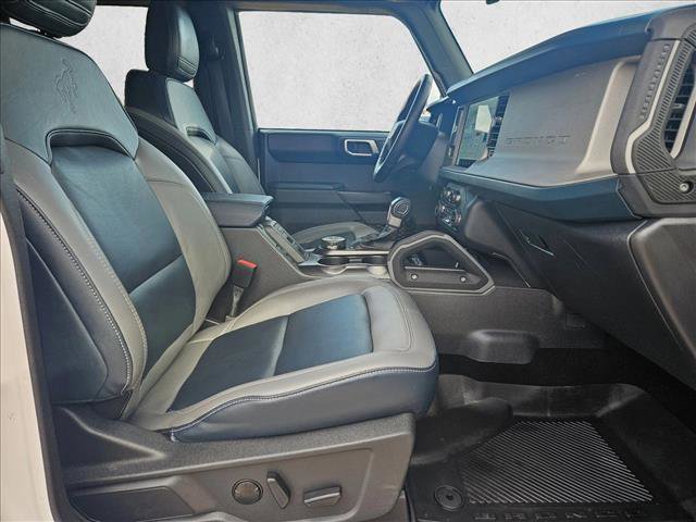 Certified 2024 Ford Bronco Outer Banks w/ Sasquatch Package image 21
