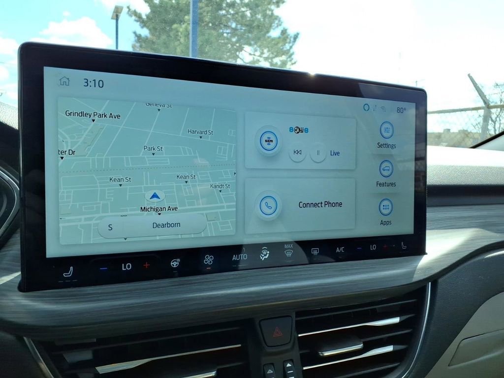 Certified 2024 Ford Escape Platinum image 20