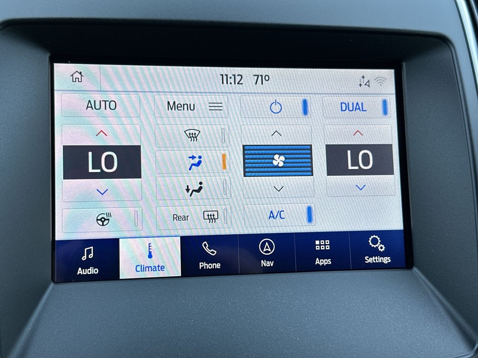 Certified 2020 Ford Edge ST-Line w/ Cold Weather Package AWD/4WD image 23