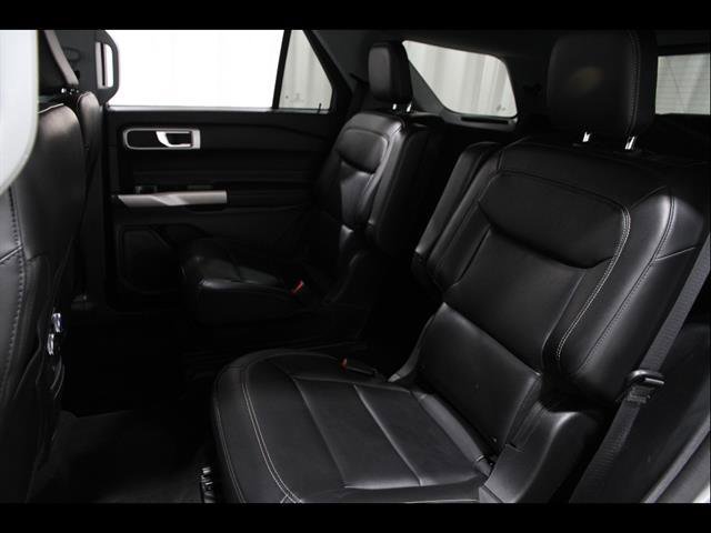Certified 2022 Ford Explorer XLT w/ Equipment Group 202A image 21