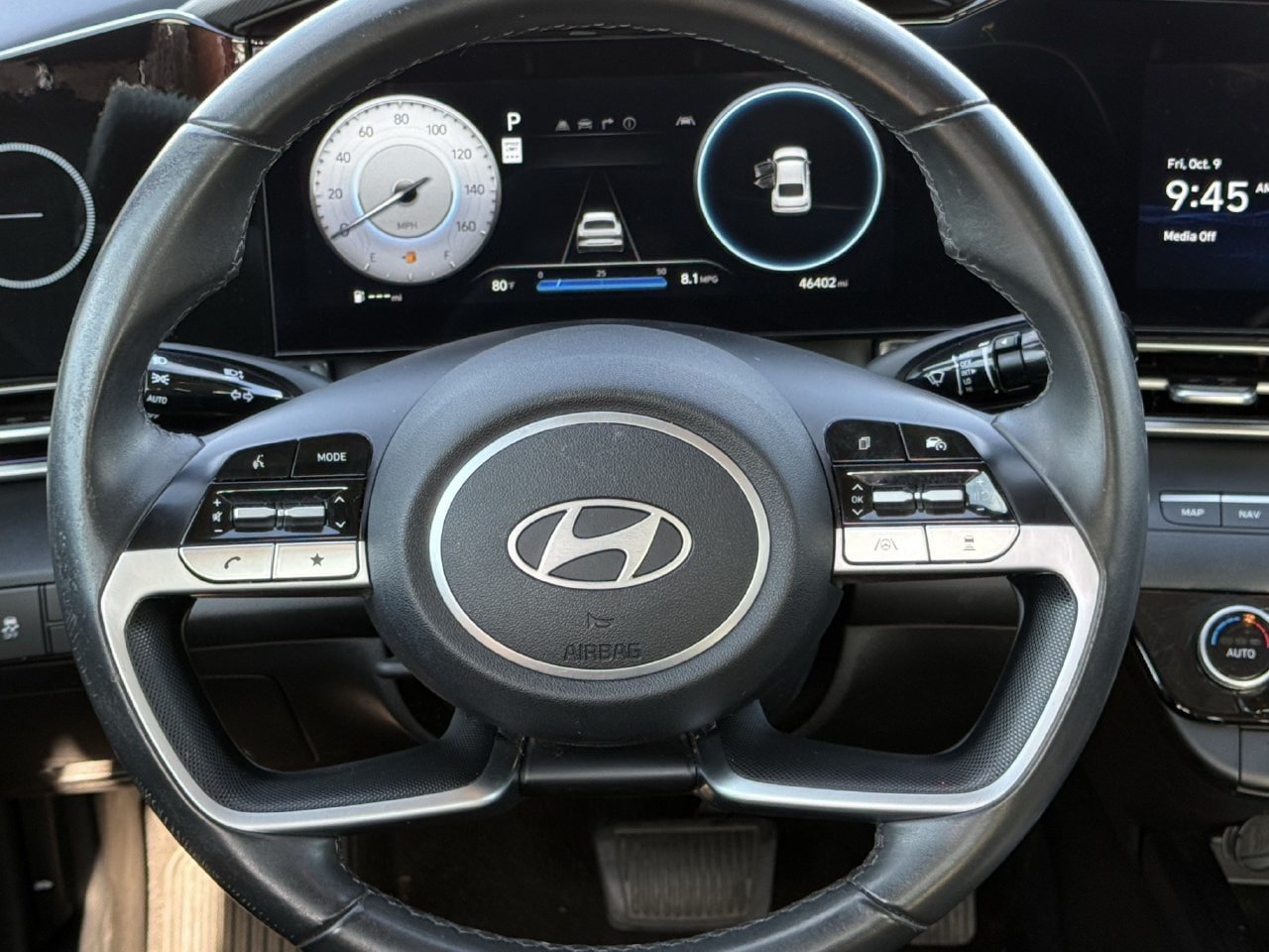 Used 2025 Hyundai Elantra Limited FWD image 12