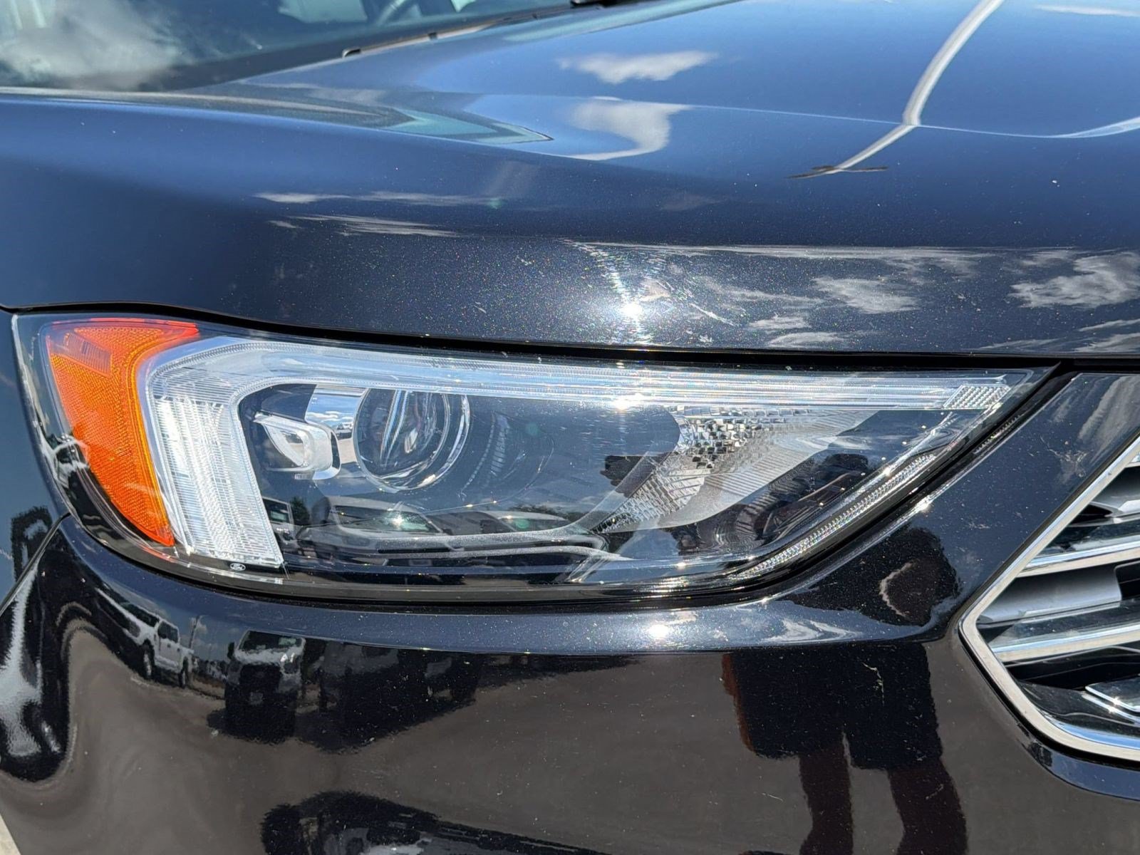 Certified 2024 Ford Edge Titanium AWD/4WD image 12