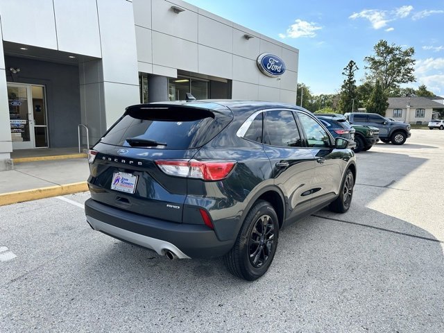 Certified 2022 Ford Escape SE w/ Cold Weather Package image 9