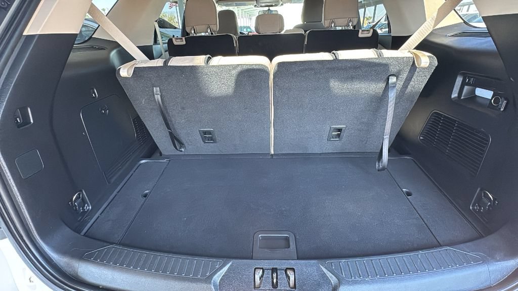 Certified 2020 Ford Explorer XLT RWD image 25
