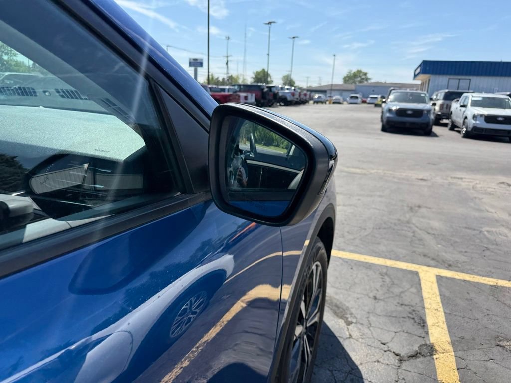 Certified 2022 Ford Escape SEL w/ SEL Stealth AWD Package image 14