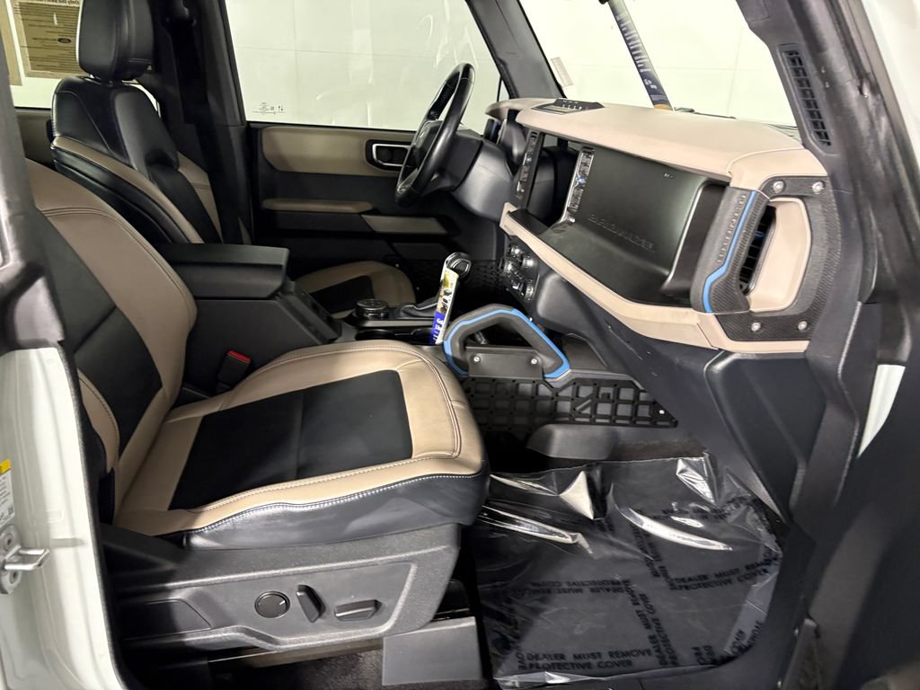 Certified 2021 Ford Bronco Wildtrak AWD/4WD image 36