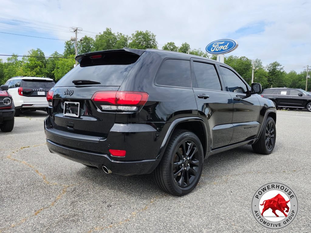 Used 2020 Jeep Grand Cherokee Altitude RWD image 5