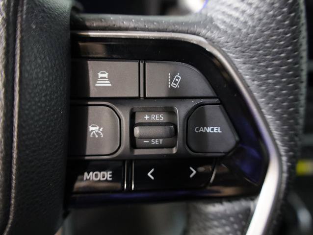 Used 2023 Toyota Tundra Platinum AWD/4WD image 31